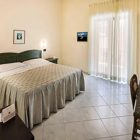 소리소 테르마에 앤 스파 4* Forio di Ischia